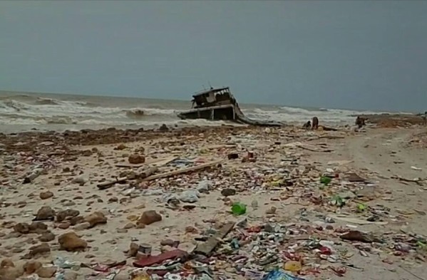 Остров Сокотра после тропического циклона